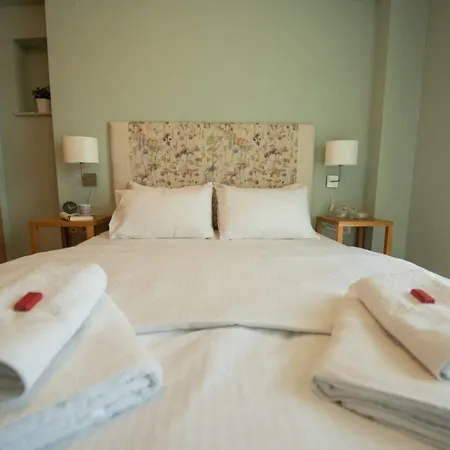 La Calma, New Luxurious Downtown Apartmán